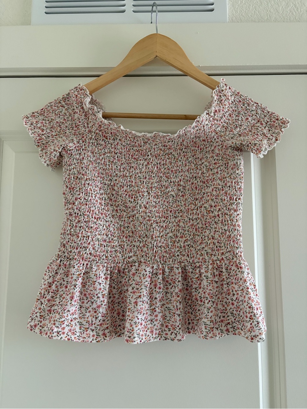American Eagle Outfitters Pink Floral Smocked Peplum Top